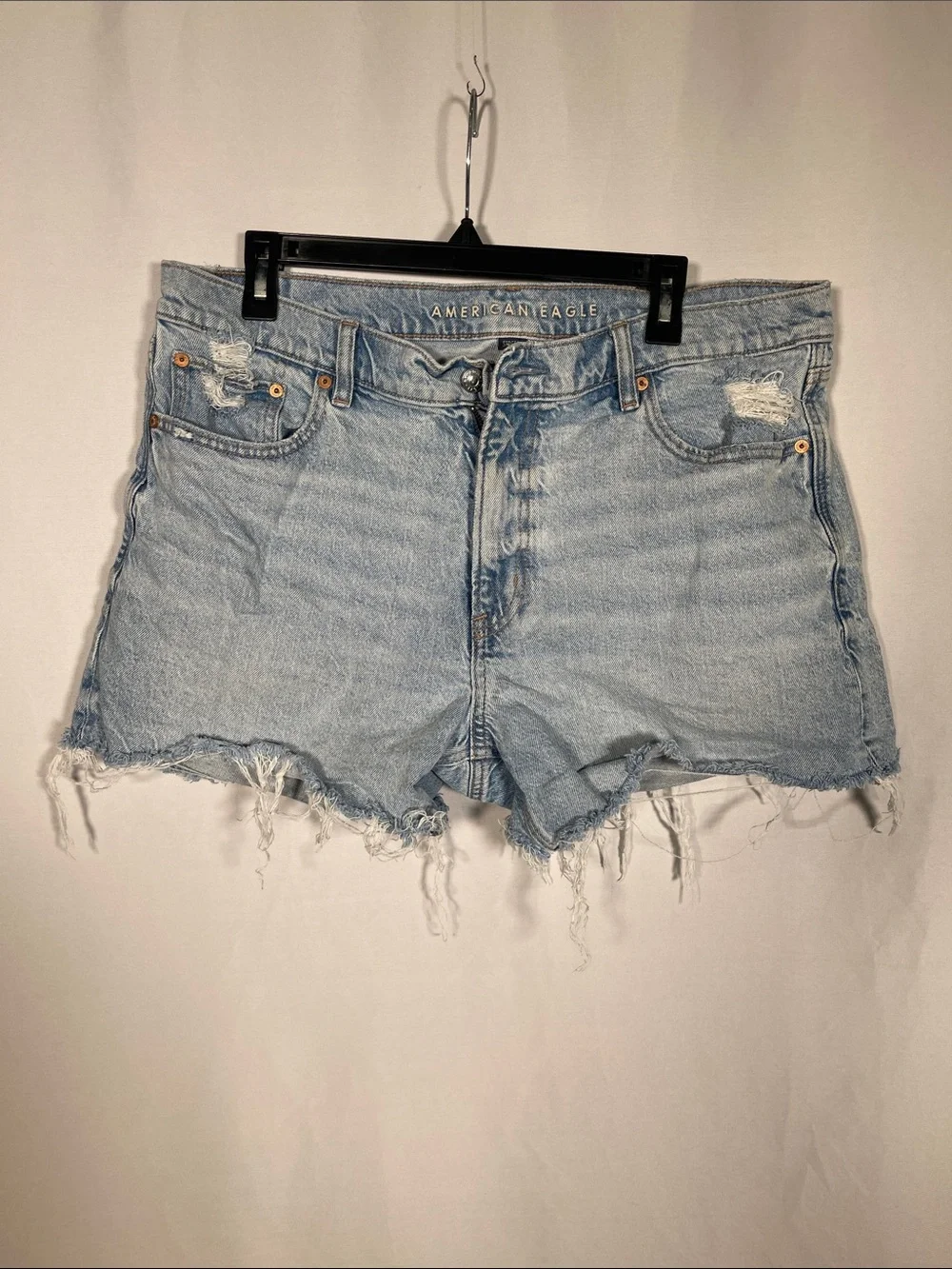 AMERICAN EAGLE WOMENS EX-BOYFRIEND DENIM JEAN SHORTS 12